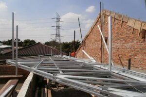 jasa tukang pasang atap baja ringan dan renovasi atap rumah - abumabajaringan 025 jasa tukang pasang atap baja ringan dan renovasi atap rumah - abumabajaringan 025